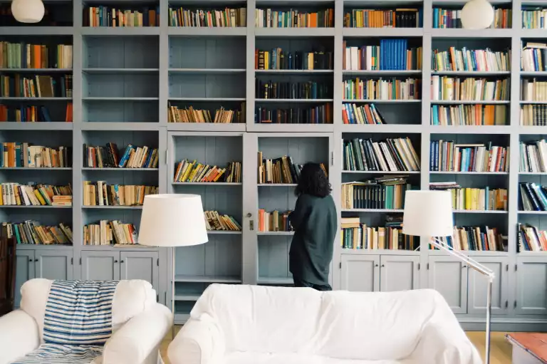 6 Easy Steps To Create The Perfect Home Library